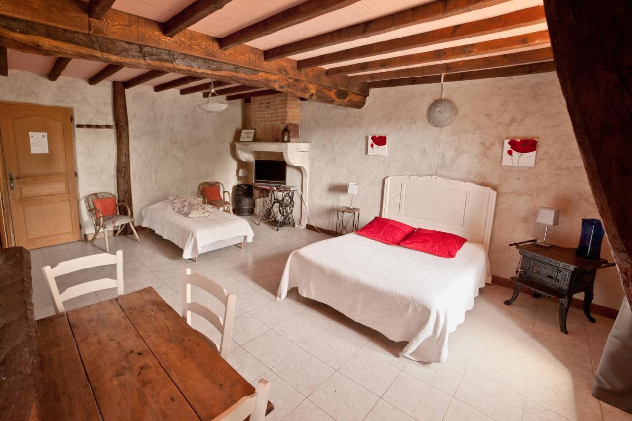 Ferme De Malo Panzió Etrigny Kültér fotó