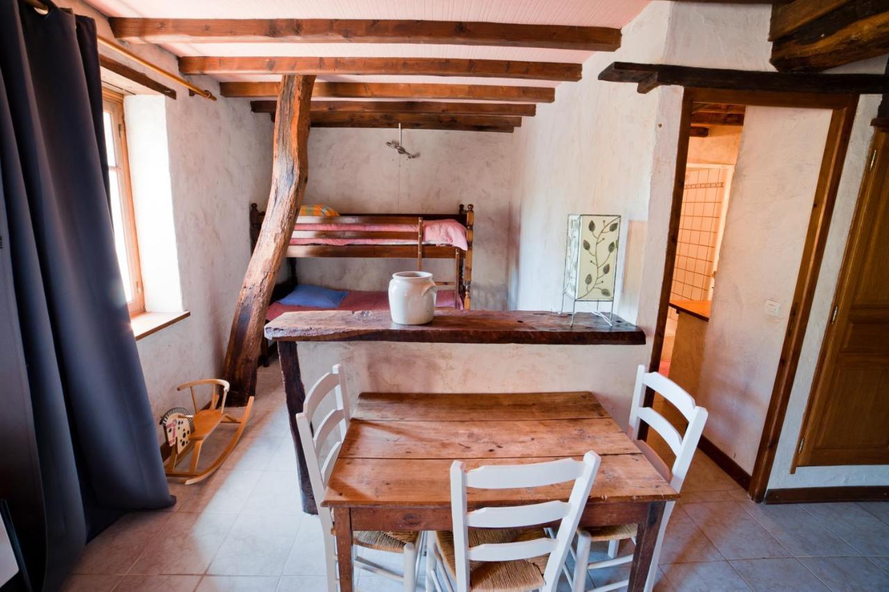 Ferme De Malo Panzió Etrigny Kültér fotó